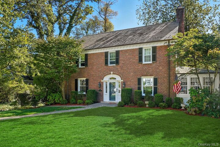 Property Photo:  20 Forest Lane  NY 10583 