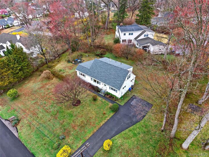 Property Photo:  107 Whittier Drive  NY 10594 