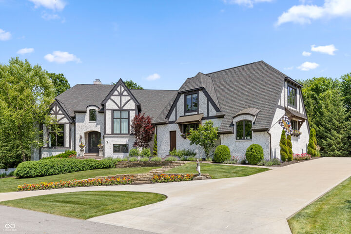 Property Photo:  2 Woodard Bluff  IN 46077 