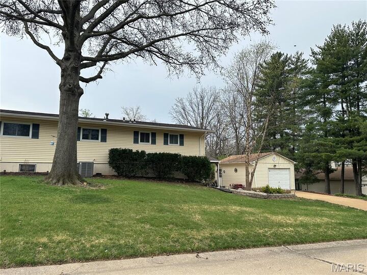 Property Photo: 1135 Port Diane Drive MO 63146