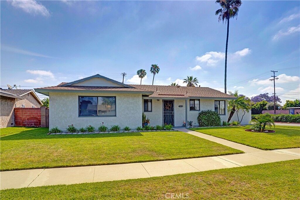 Property Photo:  7976 San Marino  CA 90620 
