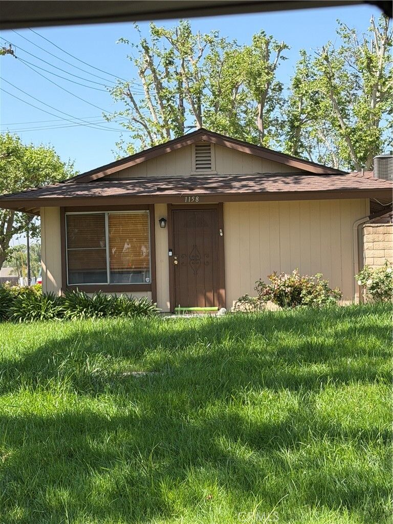 Property Photo: 1158 W Philadelphia CA 91762