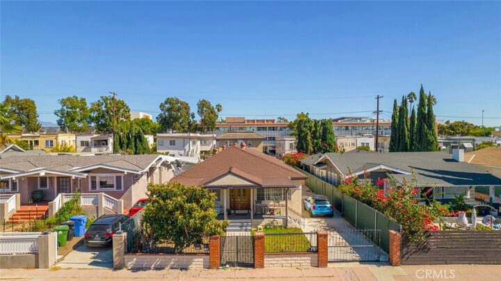 Property Photo: 836 Edgemont Street CA 90029