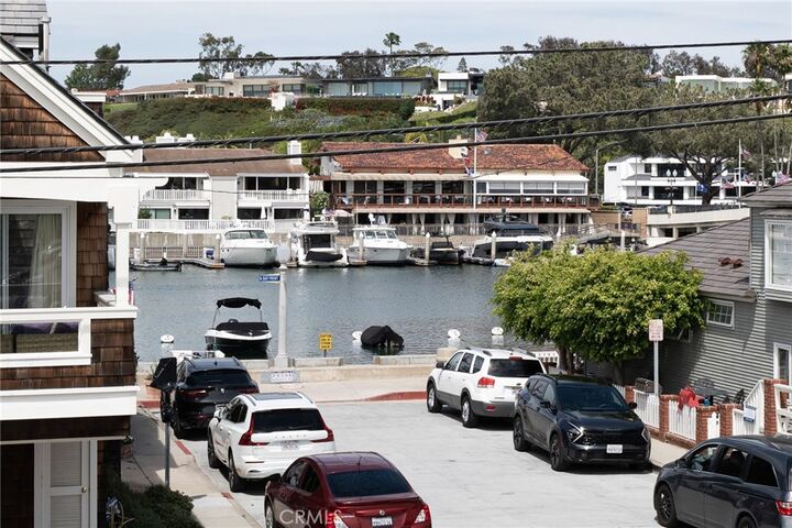 Property Photo: 327 Onyx CA 92662