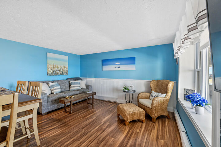 Property Photo:  371 Webhannet Drive 1  ME 04090 