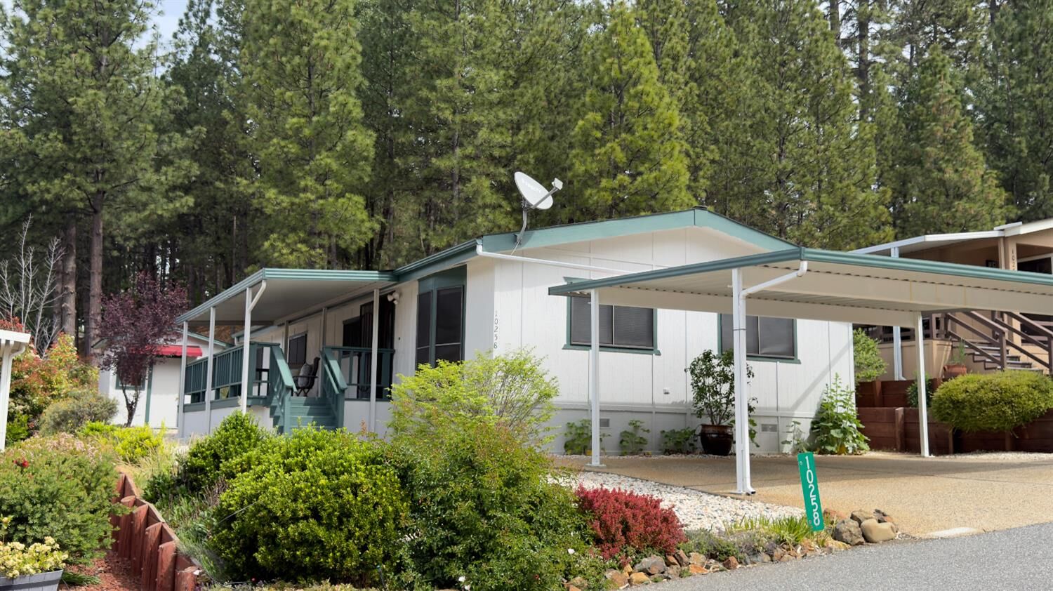 Property Photo:  10258 Timberland Drive  CA 95949 