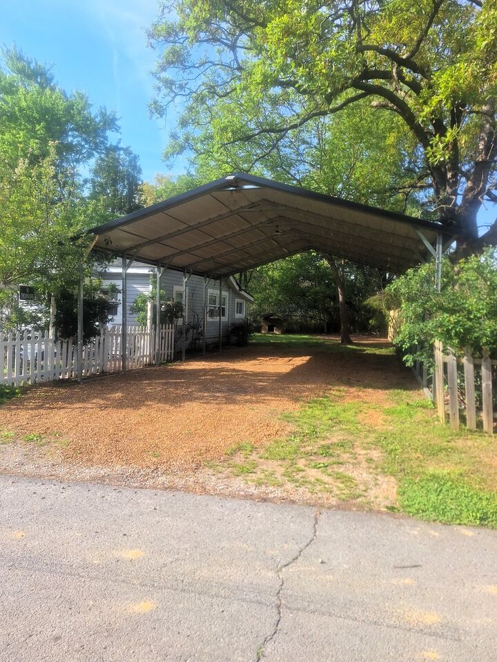 Property Photo:  108 Weaver St  TN 37324 