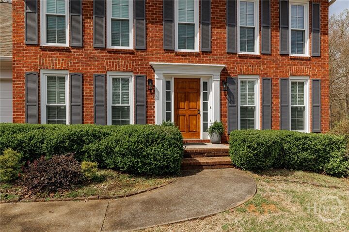 Property Photo:  121 Ashbrook Drive  GA 30605 