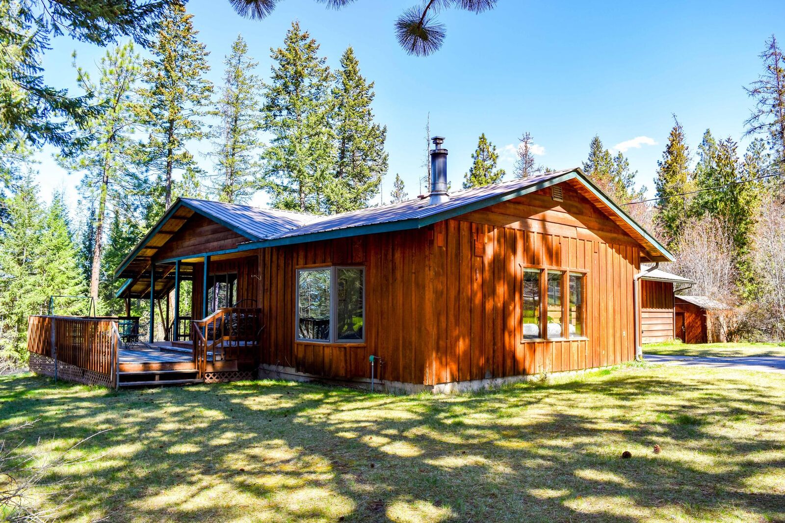 Property Photo: 33038 Snyder Hill Lane MT 59864