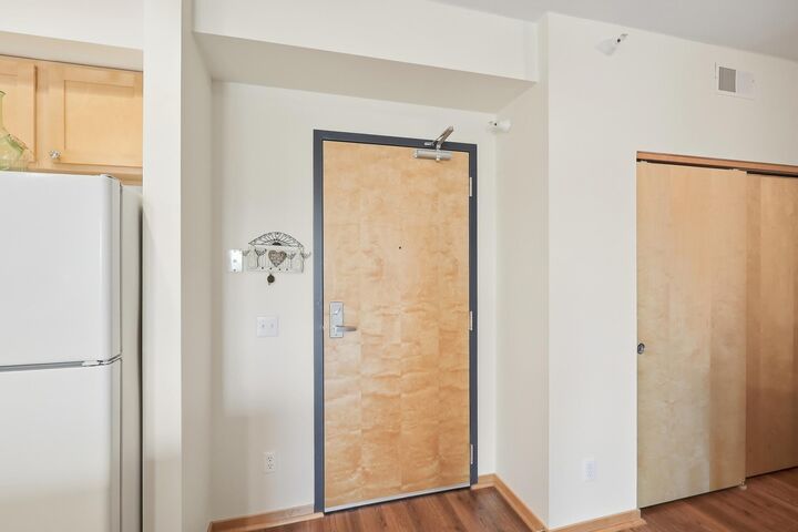 Property Photo: 2900 11th Avenue S 402 MN 55407