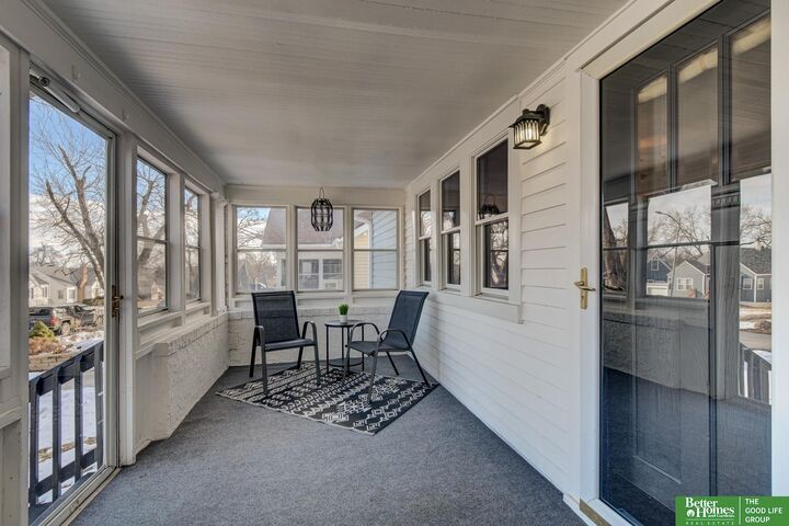 Property Photo:  2747 Iowa Street  NE 68112 