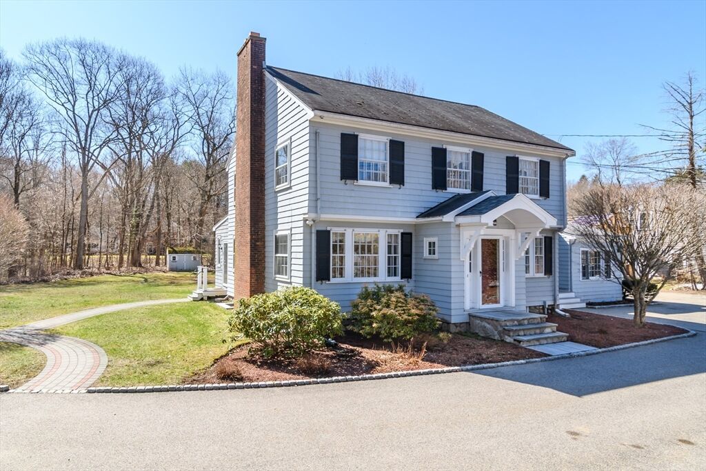 Property Photo: 786 Boston Post Rd MA 02493