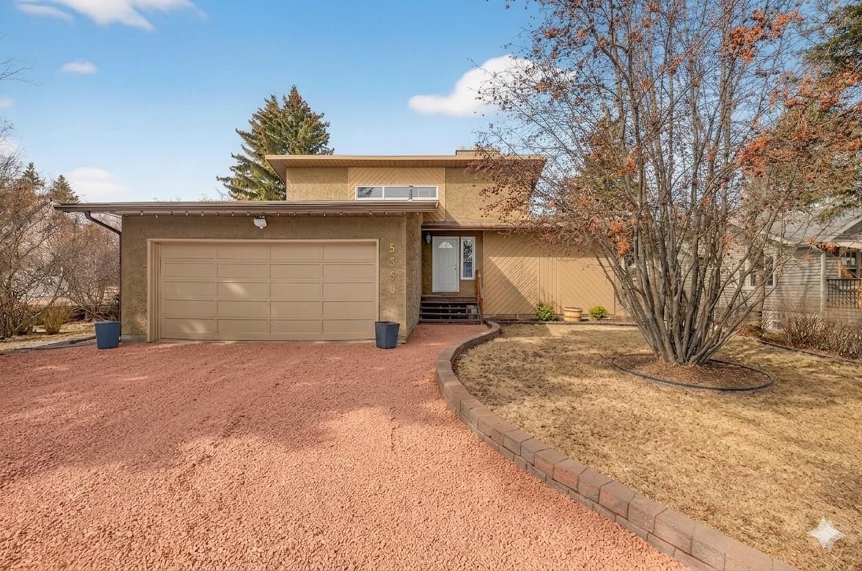 Photo de la propriété:  5350 57 Avenue  AB T4H 1J4 