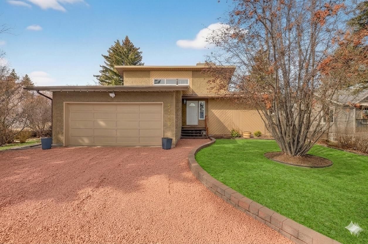 Property Photo: 5350 57 Avenue AB T4H 1J4