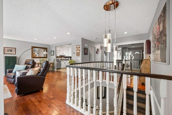 Property Photo: 38 Richelieu Court SW AB T3E 7E9