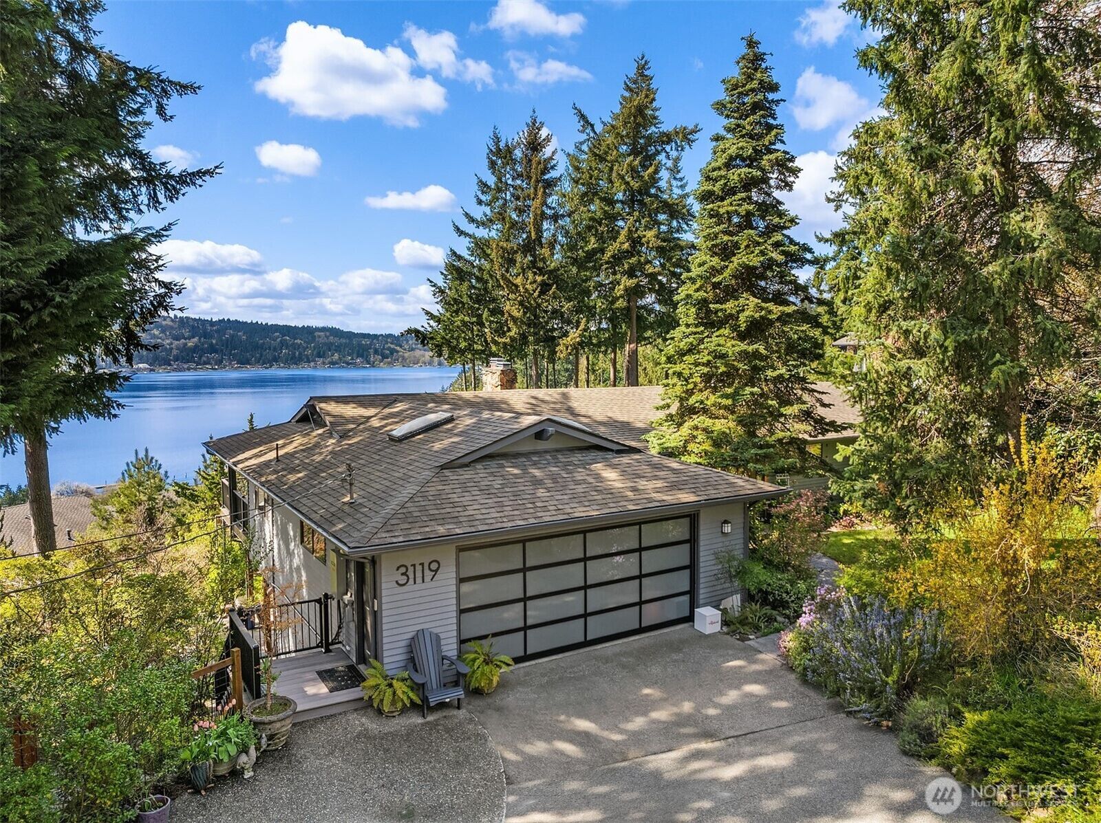 Property Photo: 3119 199th Avenue SE WA 98075
