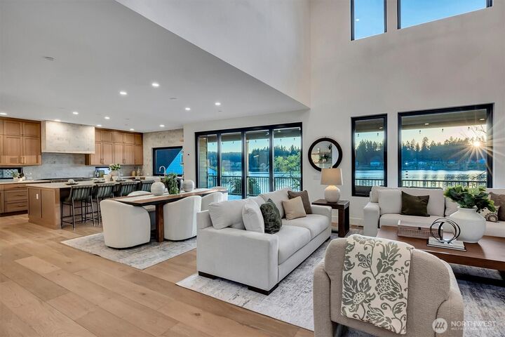 Property Photo: 17333 191st Avenue NE WA 98072