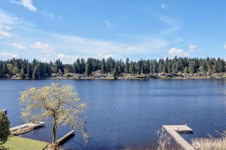 Property Photo:  17333  191st Avenue NE  WA 98072 