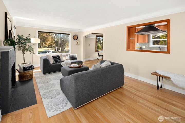 Property Photo: 2106 NW 77th Street WA 98117