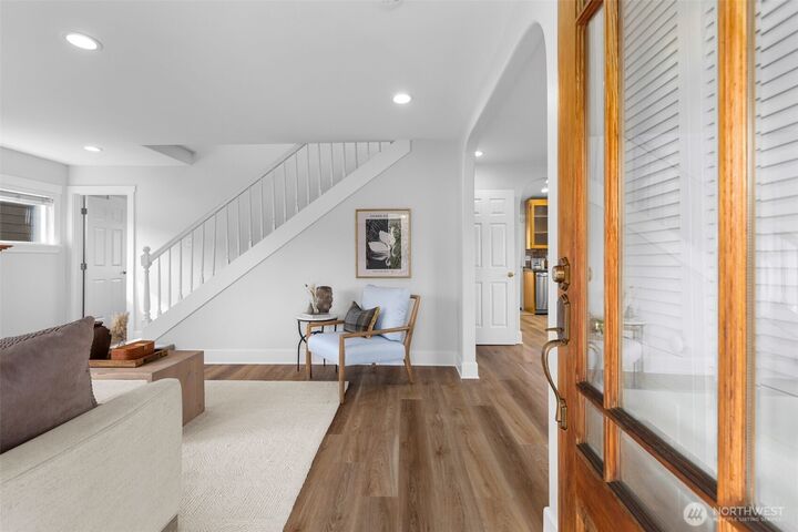 Property Photo:  1427  Mlk Jr Way  WA 98122 