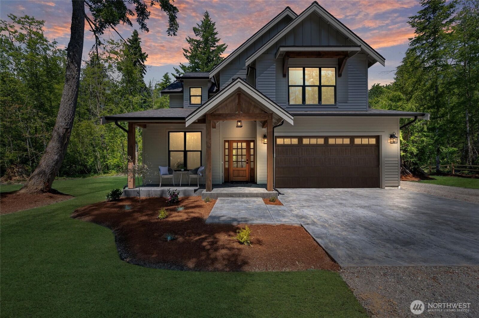 Property Photo: 19433 Kamden Court WA 98284