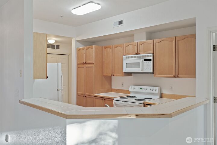 Property Photo: 12122 NE 171st Place D201 WA 98011