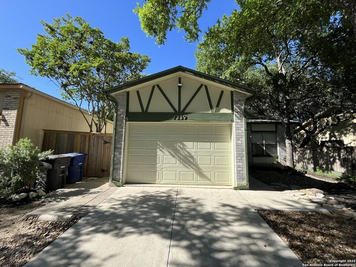 Property Photo: 7339 Hunters Land TX 78249
