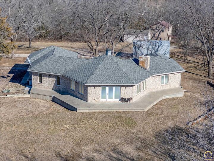 Property Photo: 2660 NE Kaw Valley School Rd 2520 NE Kaw Valley Schoo KS 66617