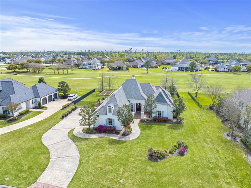 Property Photo:  4325 Indigo Place  LA 70605 