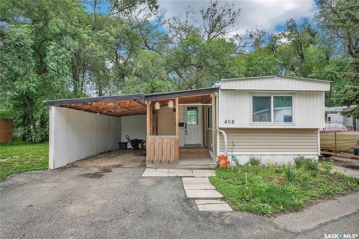 1524 Rayner Avenue 408 — photo 1