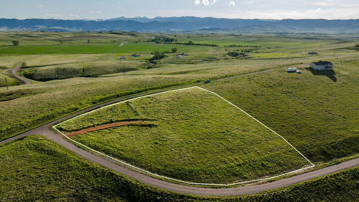 Property Photo:  Tbd Shoreline Drive Lot 67  WY 82834 