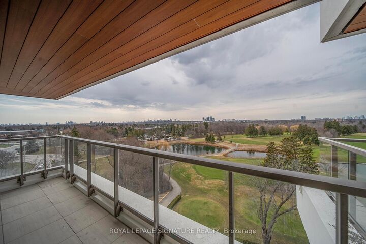 Property Photo: 399 Royal Orchard Boulevard 617 ON L3T 0H3