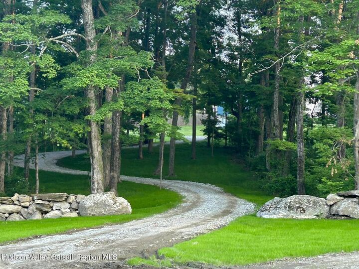 Property Photo:  42 Hy Vue  NY 12546 