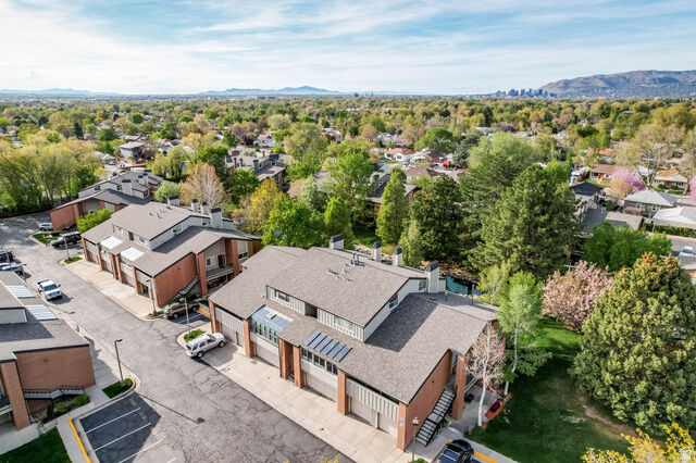 Property Photo:  1133 S Brickyard Rd 1502  UT 84106 