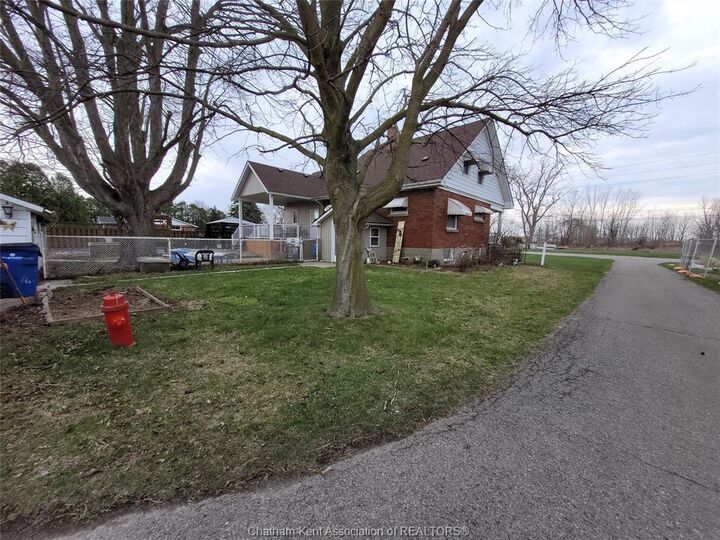 Property Photo: 670 Park Avenue West ON N7M 6B4