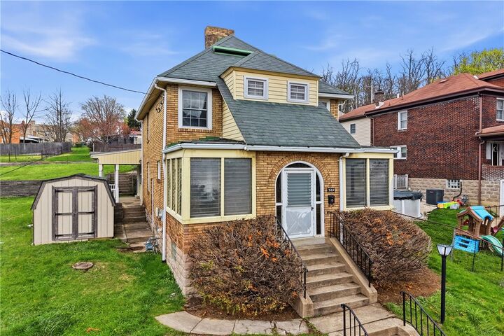 Property Photo:  309 Queenston St  PA 15210 