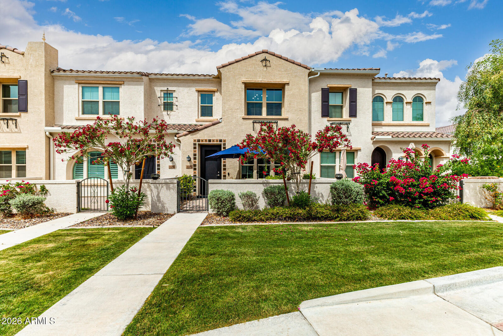 Property Photo:  4077 S Sabrina Drive 121  AZ 85248 