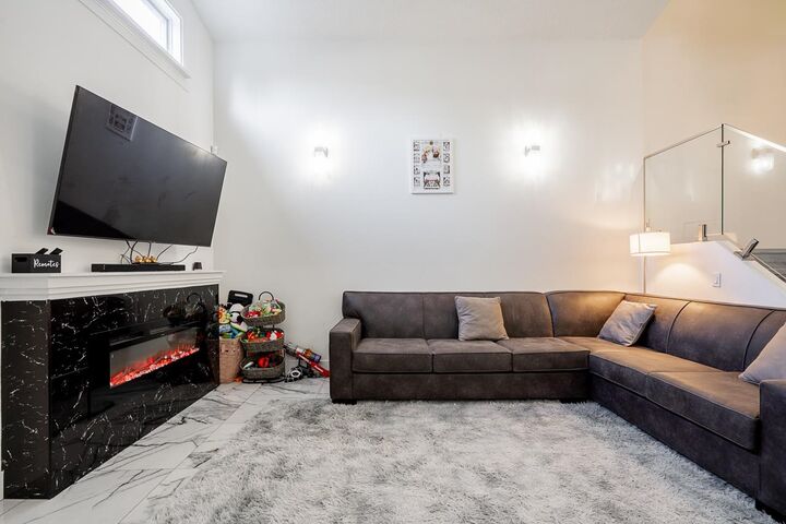 Property Photo:  13941 80A Avenue  BC V3W 6P5 