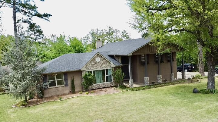 Property Photo:  2 Briarwood Ln  AR 72830 