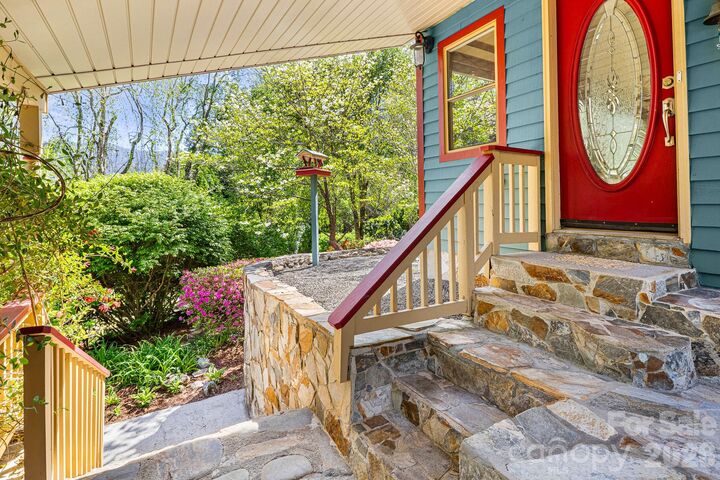 Property Photo:  114 Walker Street  NC 28711 