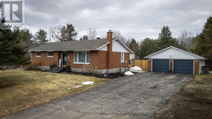 Property Photo:  2313 B Line Road  ON K8A 6W8 