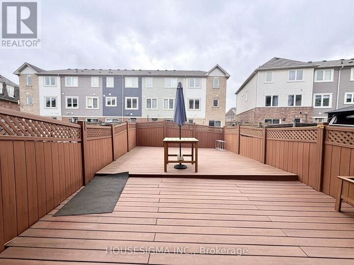 Property Photo:  92 Lathbury Street  ON L7A 0R8 