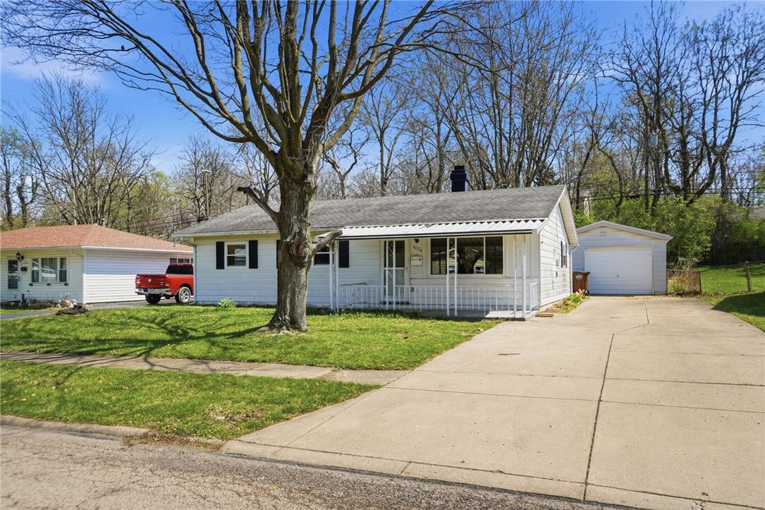 Property Photo:  1176 Jeanette Drive  OH 45432 