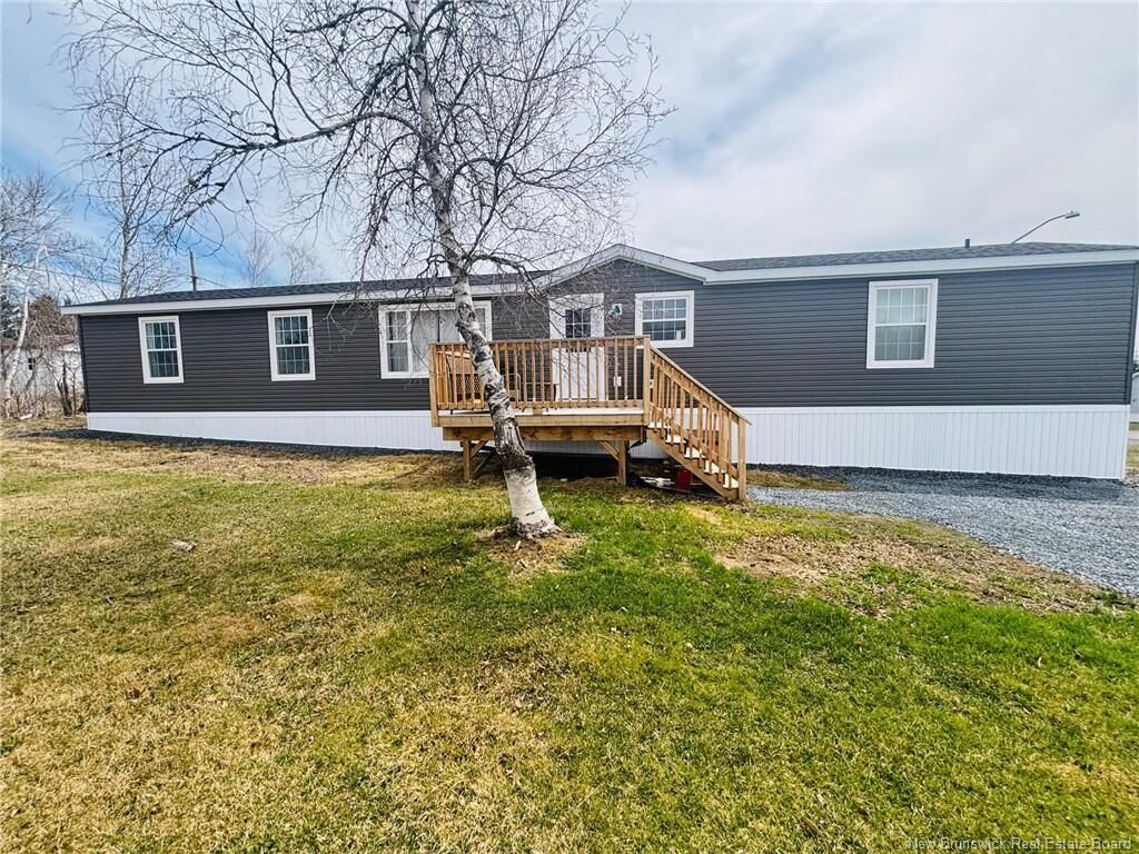 Property Photo:  42 Elmdale Crescent  NB E3B 6R1 