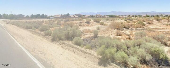 Property Photo:  5700 E Palmdale Boulevard  CA 93552 