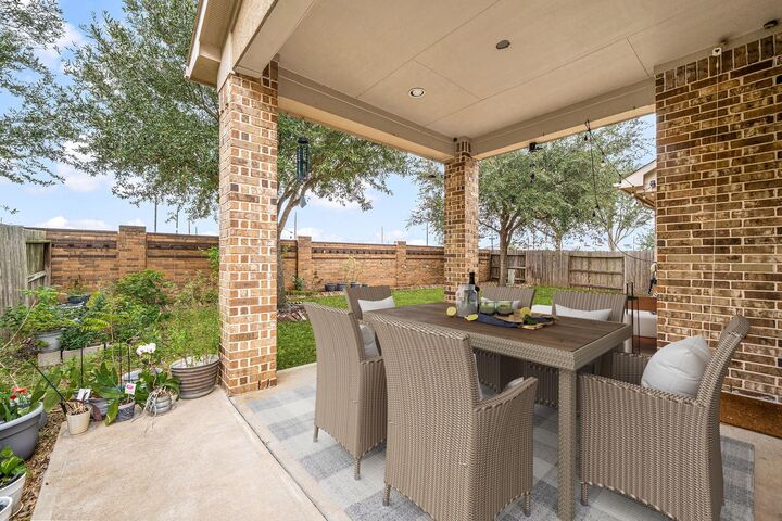Property Photo:  2714 Ember Pass Lane  TX 77494 