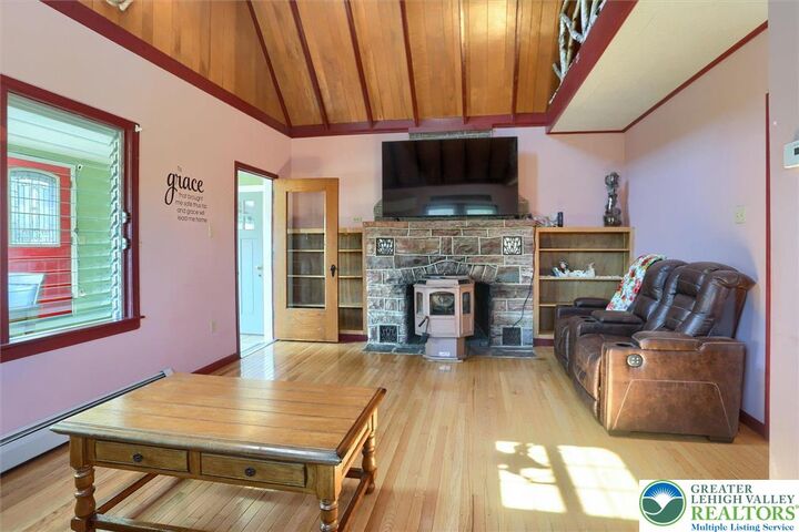 Property Photo: 623 Brockton Mountian Drive PA 18214