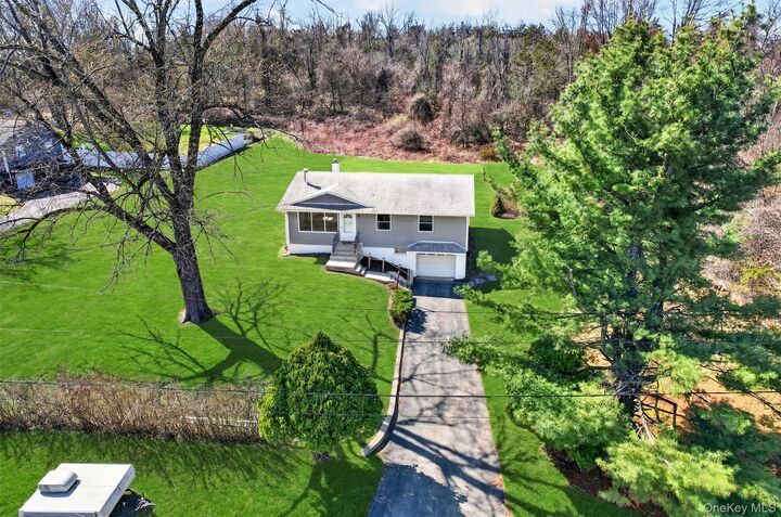 Property Photo:  14 Claire Ann Drive  NY 10990 