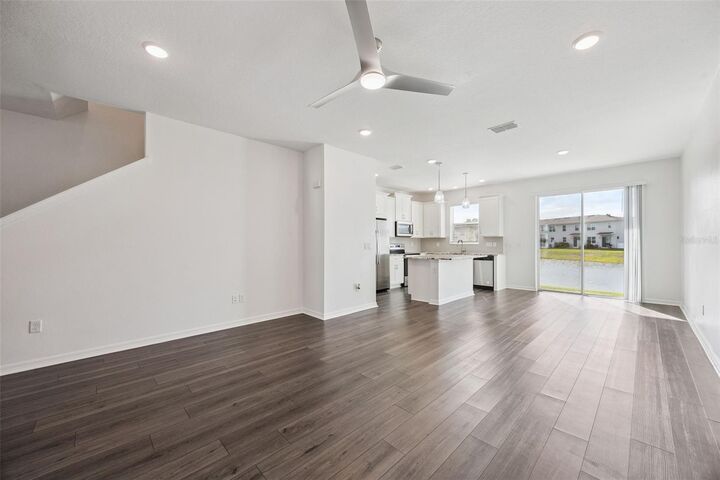 Property Photo:  759 Spring Palms Loop  FL 32828 