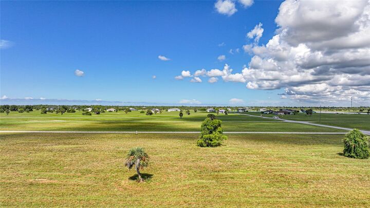Property Photo:  37 Willow Road  FL 33946 